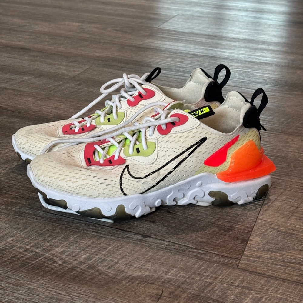 NIKE React Vision - Pale Ivory women’s size 9
